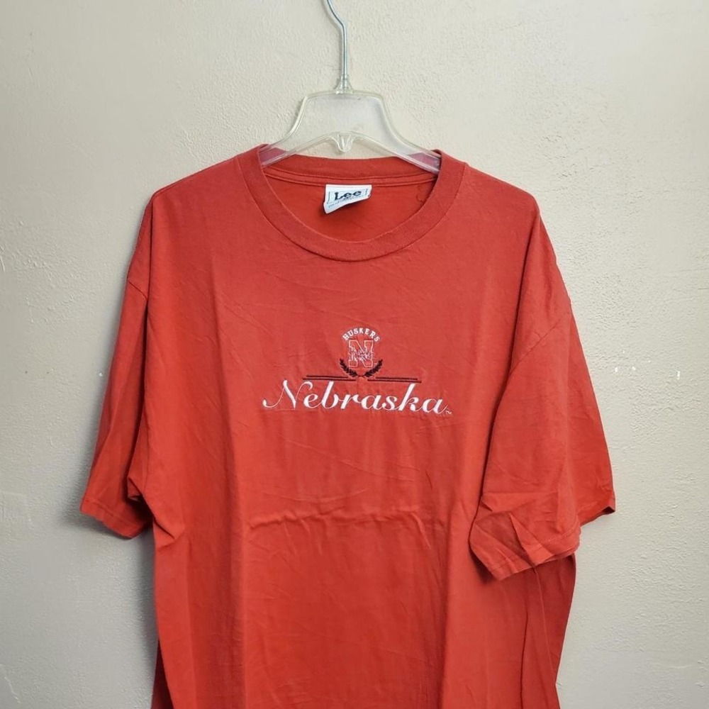Lee Sport‎ Nebraska huskers tee